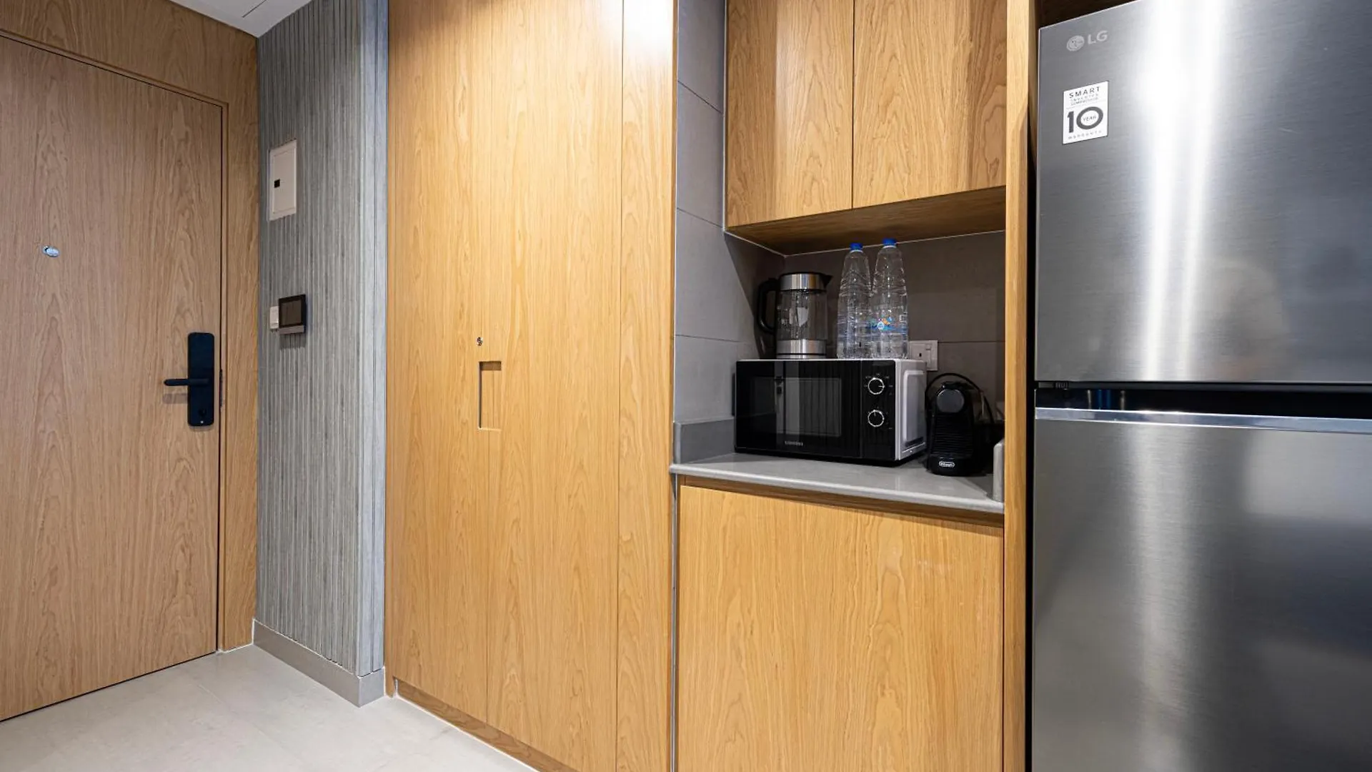 Ash & Lux By Bluecloud Holidays Sharjah Apartment